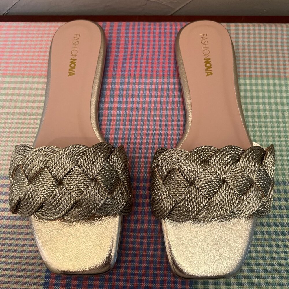 NEW Women's Fashion Nova Braided Slide Sandal - Metallic Gold - Size 7